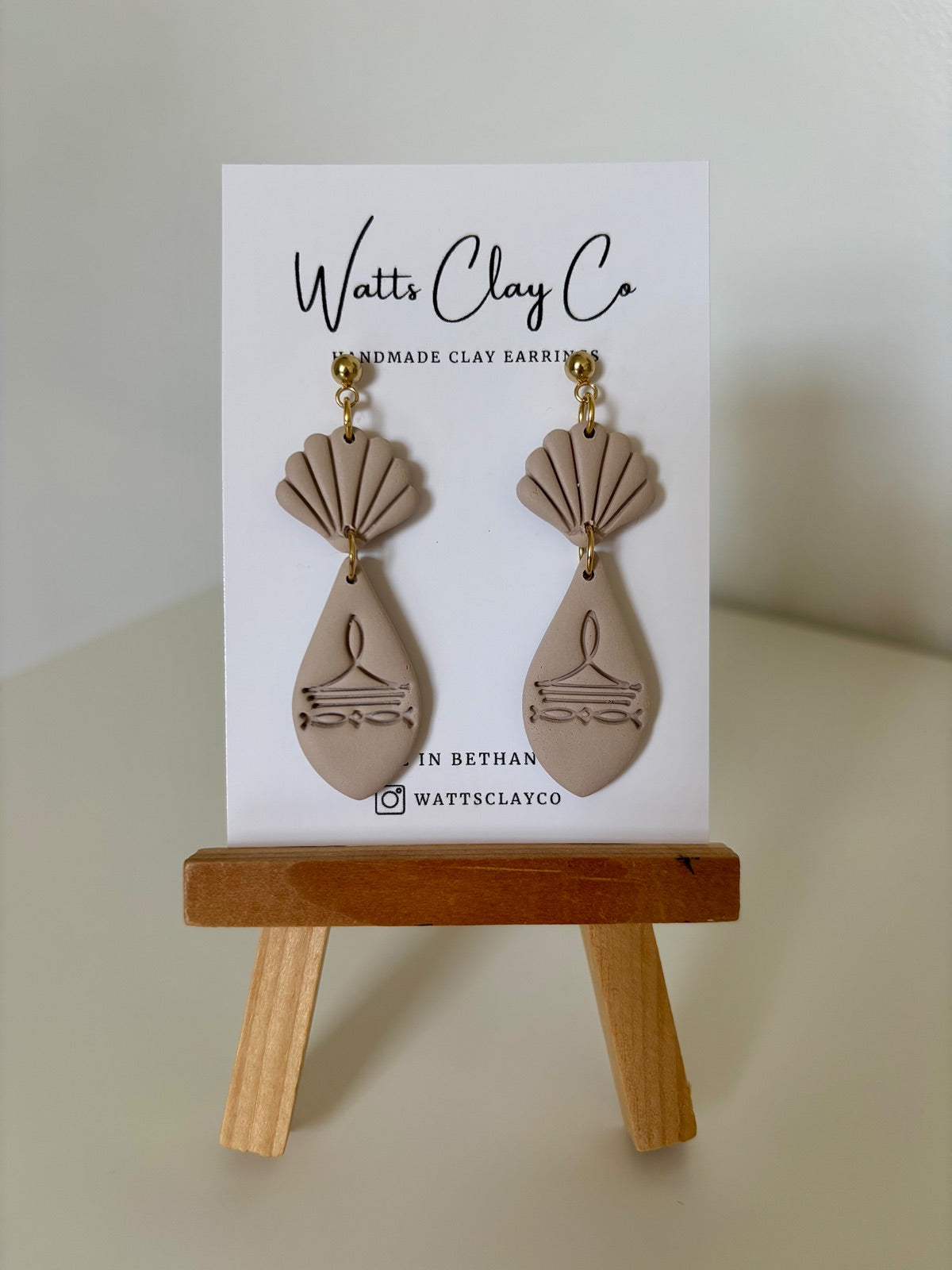 Seashell Dangle