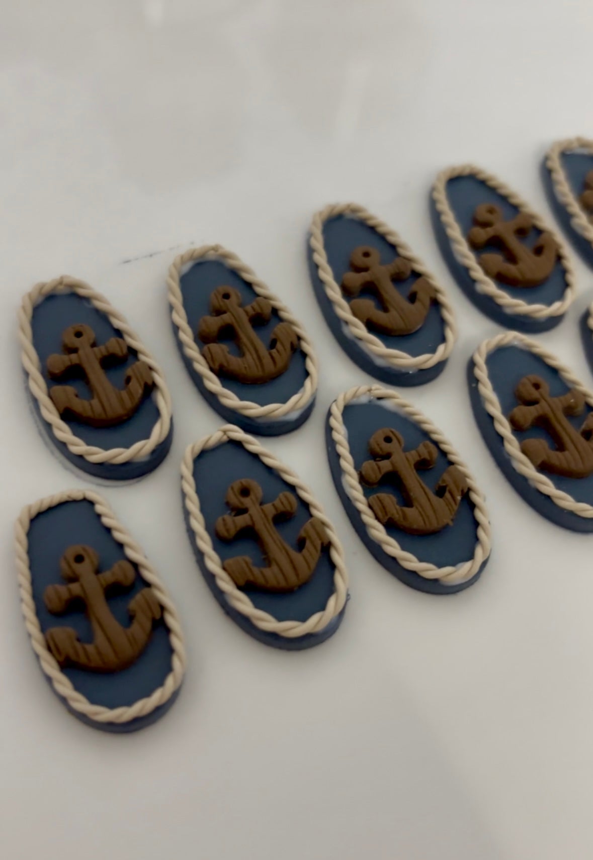 Rope & Anchor Dangle